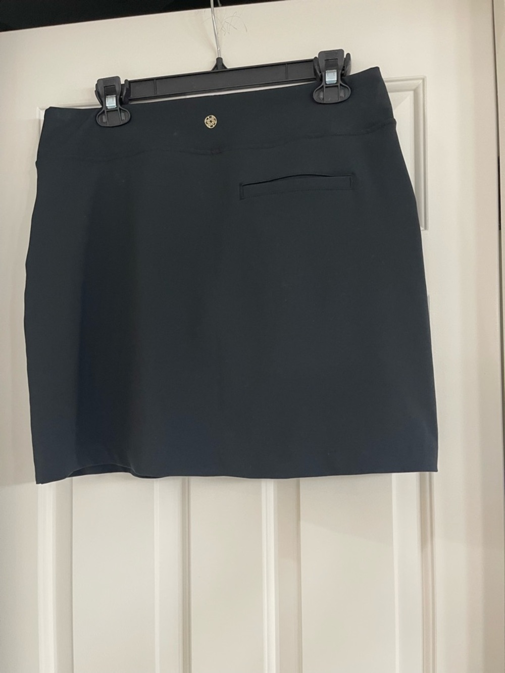 Lilly Pulitzer Black Luxeletic Performance golf skirt